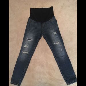 Ingrid & Isabel Maternity Skinny Jeans
